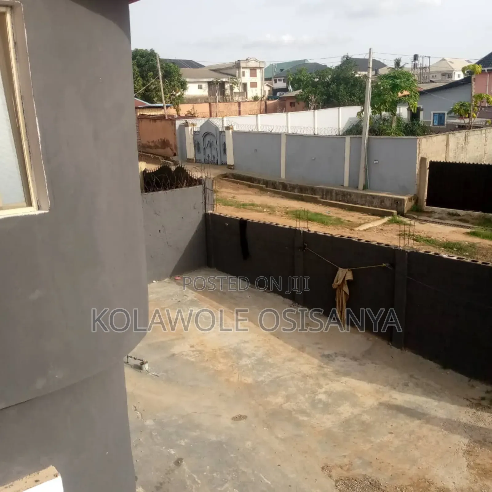 2bdrm Block of Flats in Akesan for sale in Akesan