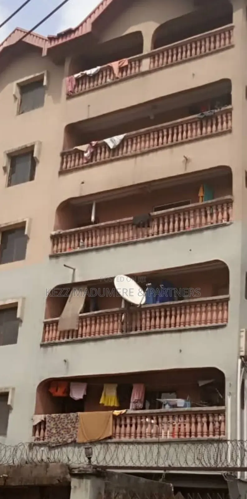 12bdrm Block of Flats in Imo Avenue By Faulks for sale in Aba North