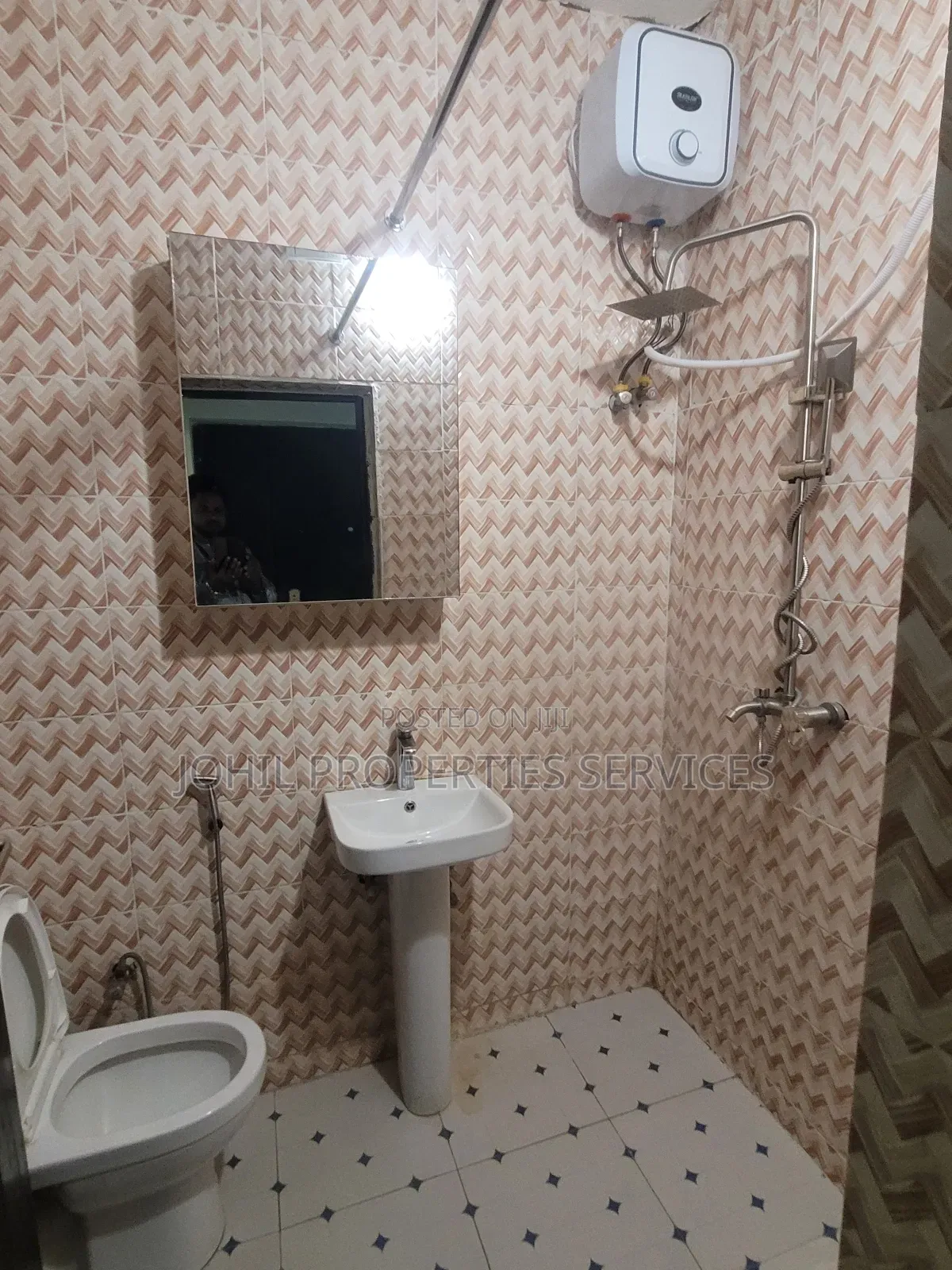 1bdrm Room & Parlour in Naf Valley Estate, Asokoro for rent in Asokoro