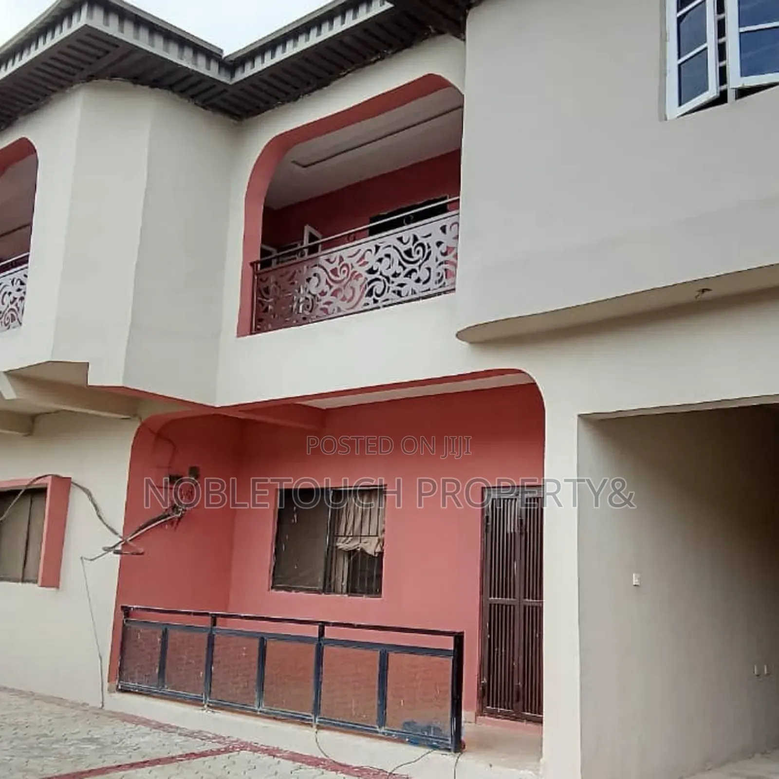 3bdrm Block of Flats in Egbeda Idimu Lagos, Pipeline for rent in Pipeline