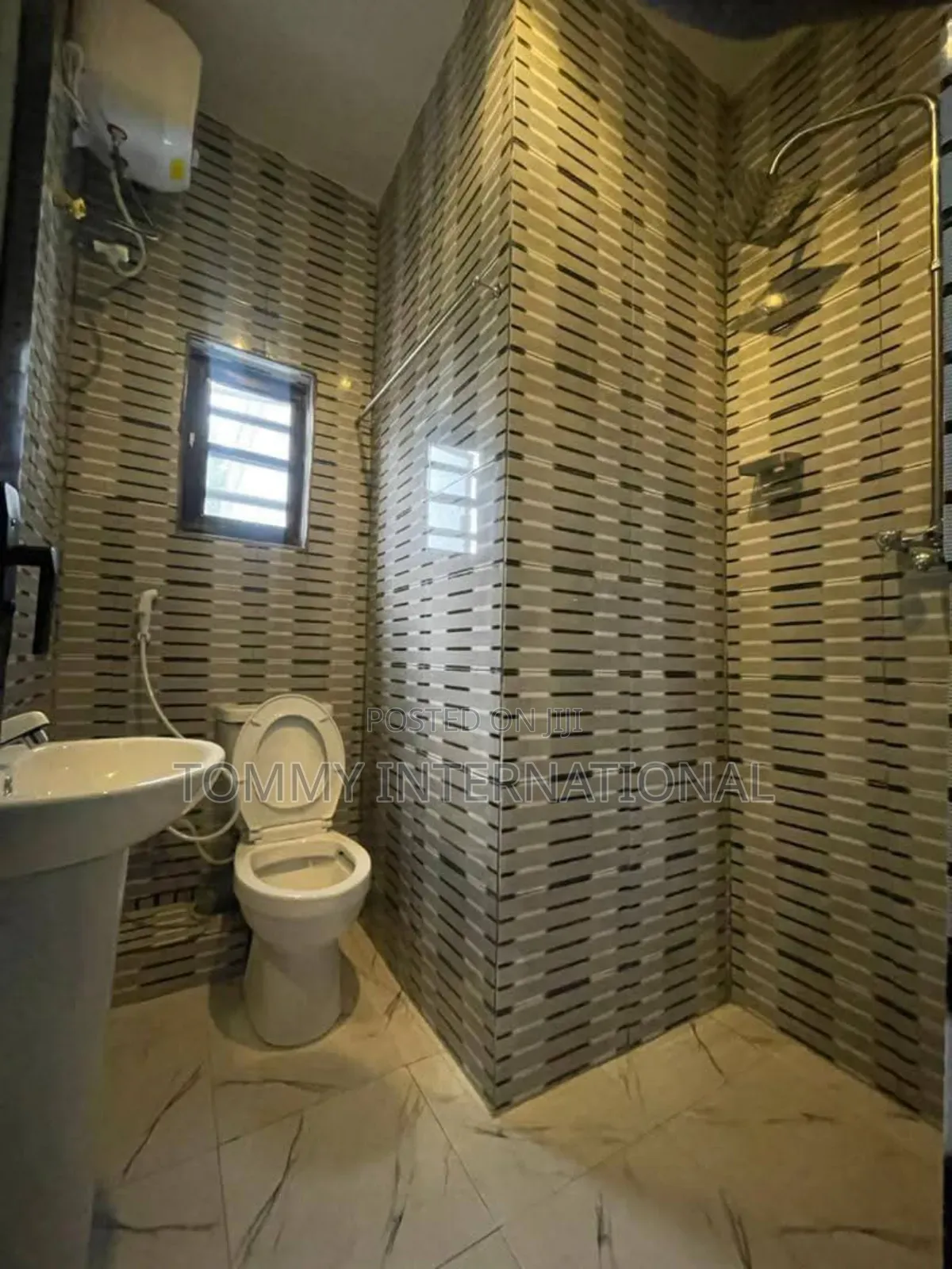 4bdrm Duplex in Shell Cooperative, Port-Harcourt for sale in Port-Harcourt