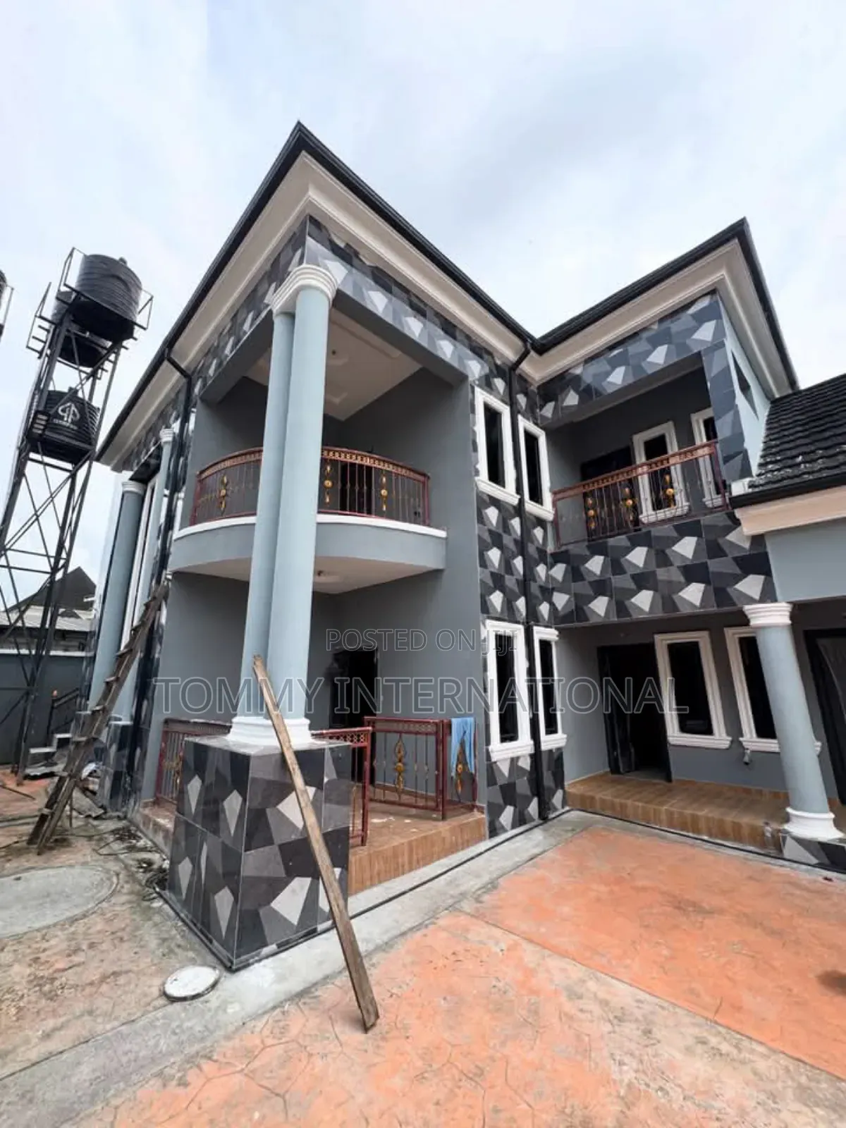 3bdrm Apartment in Port-Harcourt for sale in Port-Harcourt