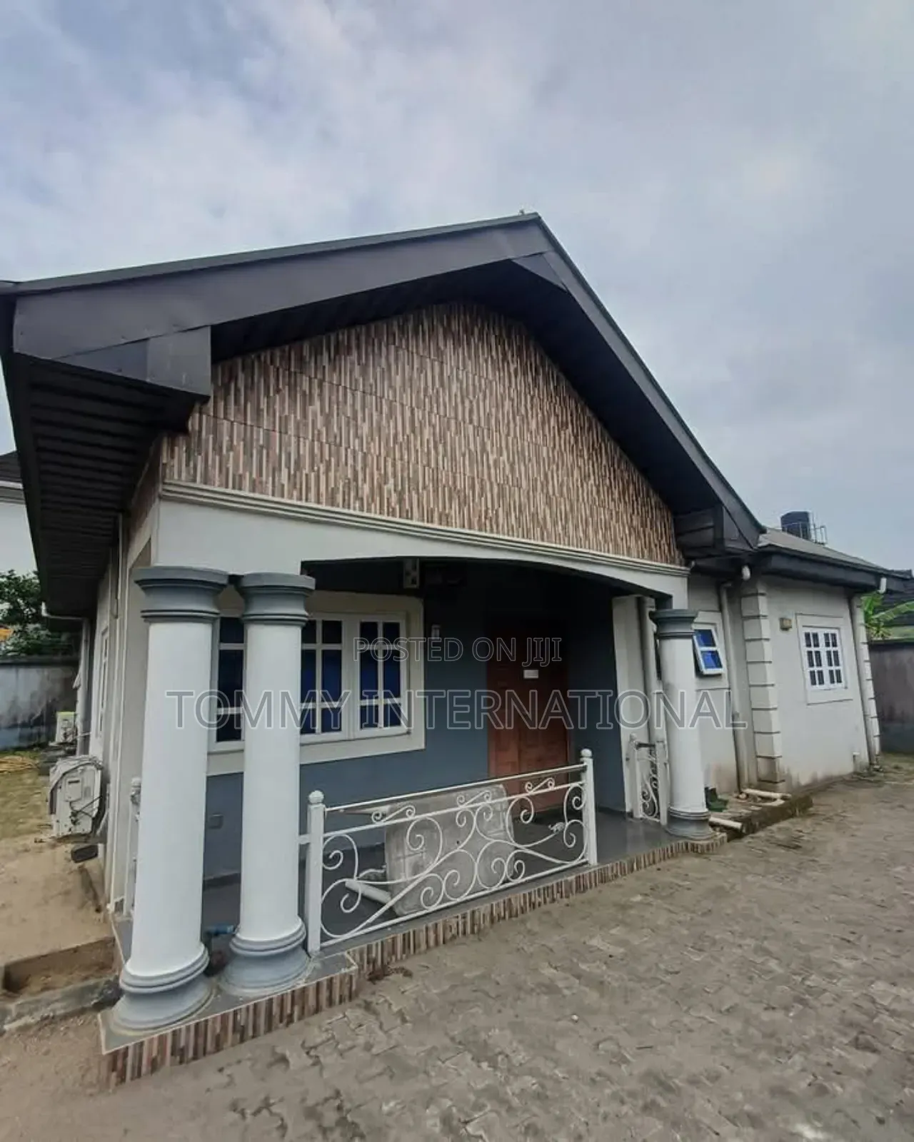 2bdrm Block of Flats in Port-Harcourt for sale in Port-Harcourt