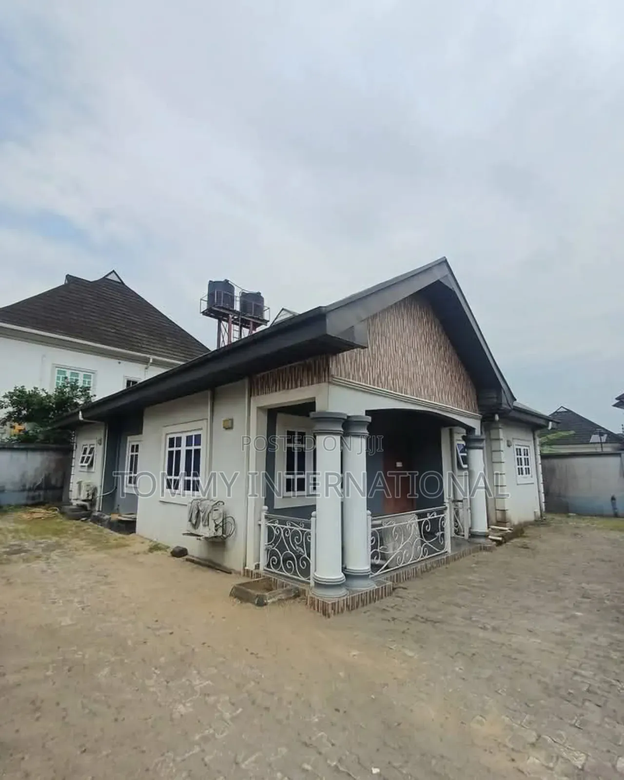 2bdrm Block of Flats in Port-Harcourt for sale in Port-Harcourt