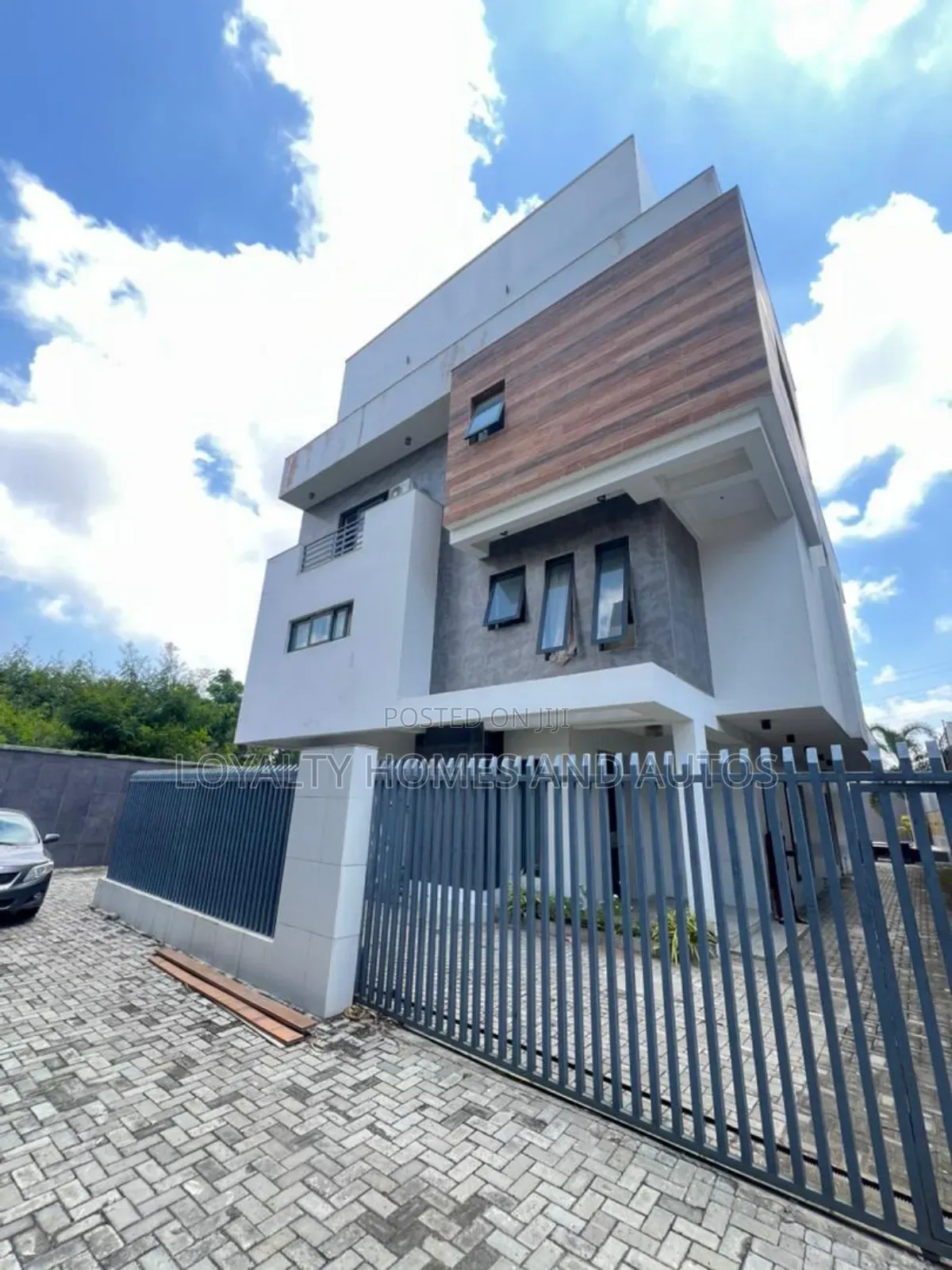 5bdrm Mansion in Banana Island Ikoyi for sale in Banana Island