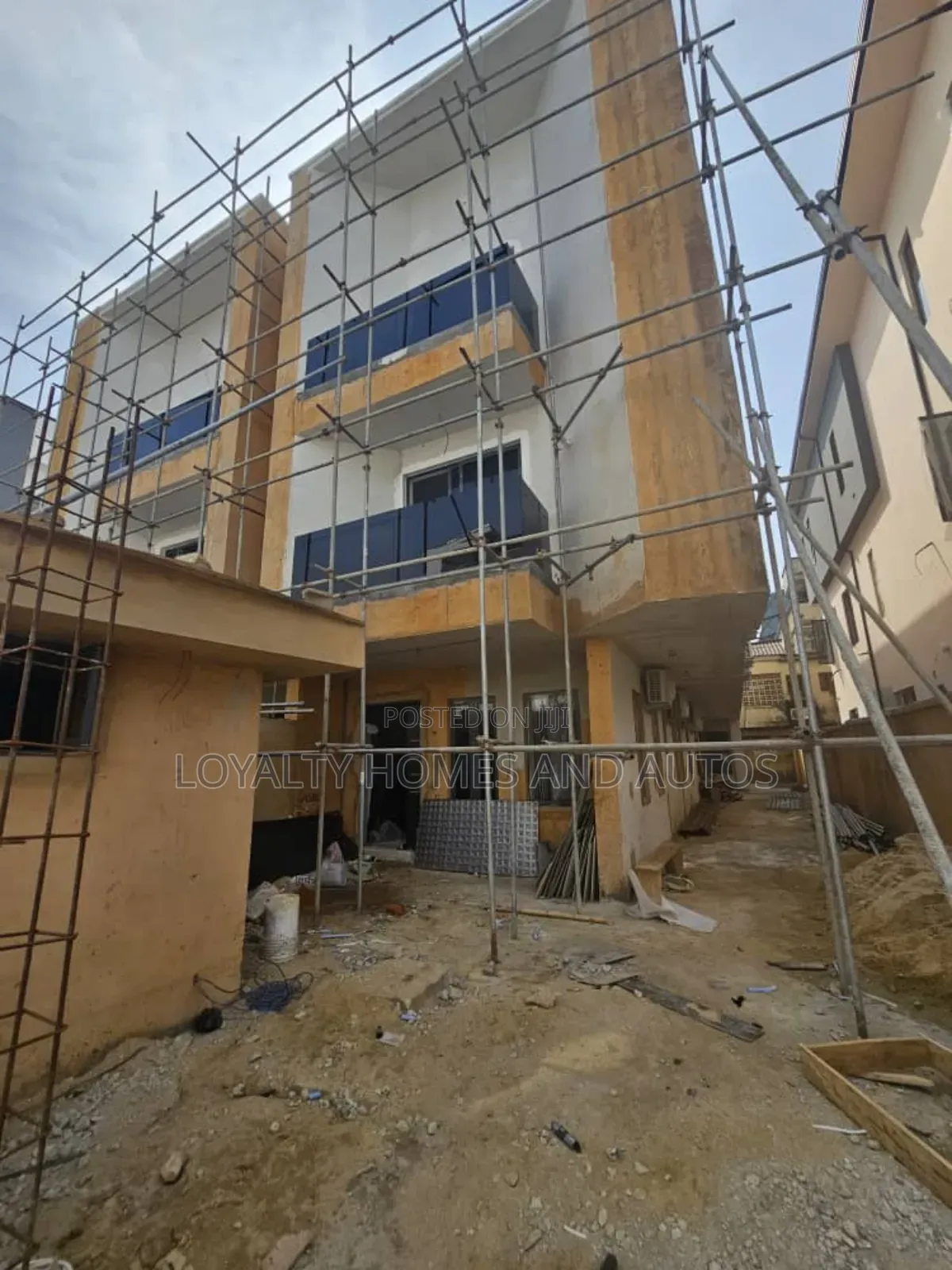4bdrm Duplex in Ikeja for sale in Ikeja