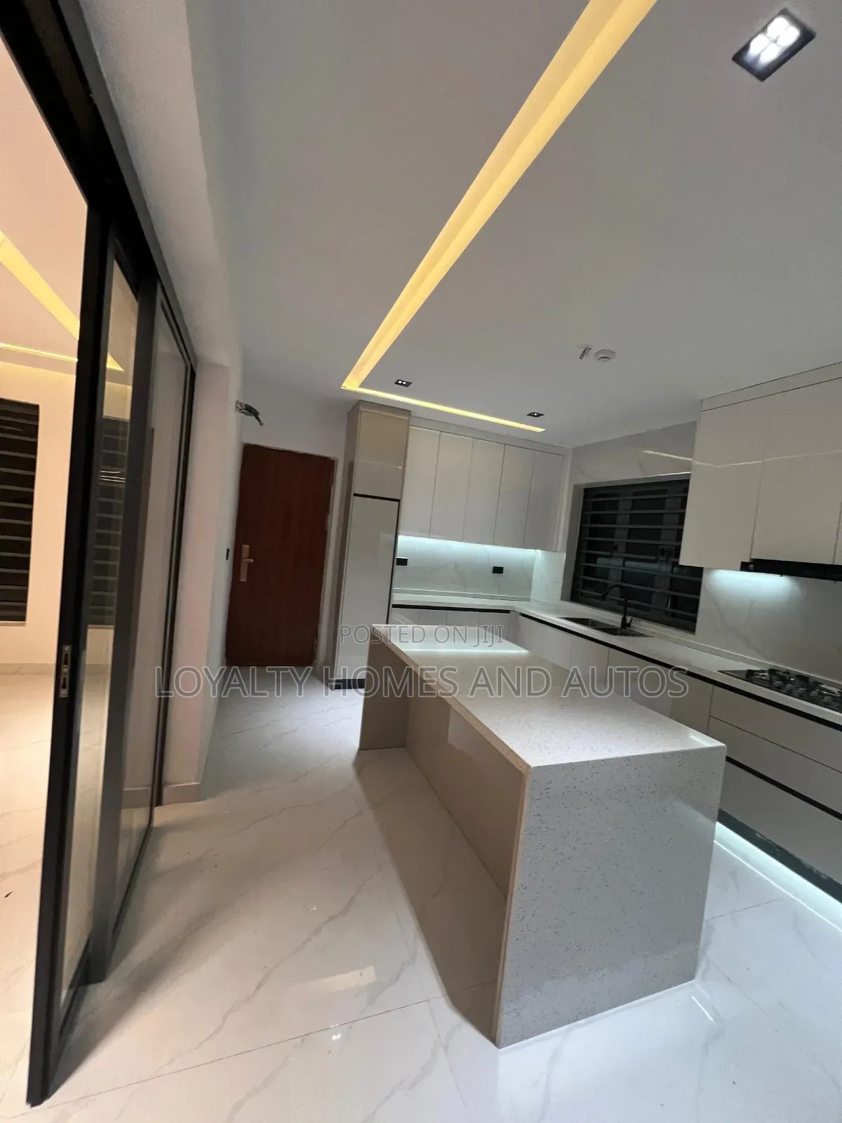 4bdrm Duplex in Ikeja for sale in Ikeja