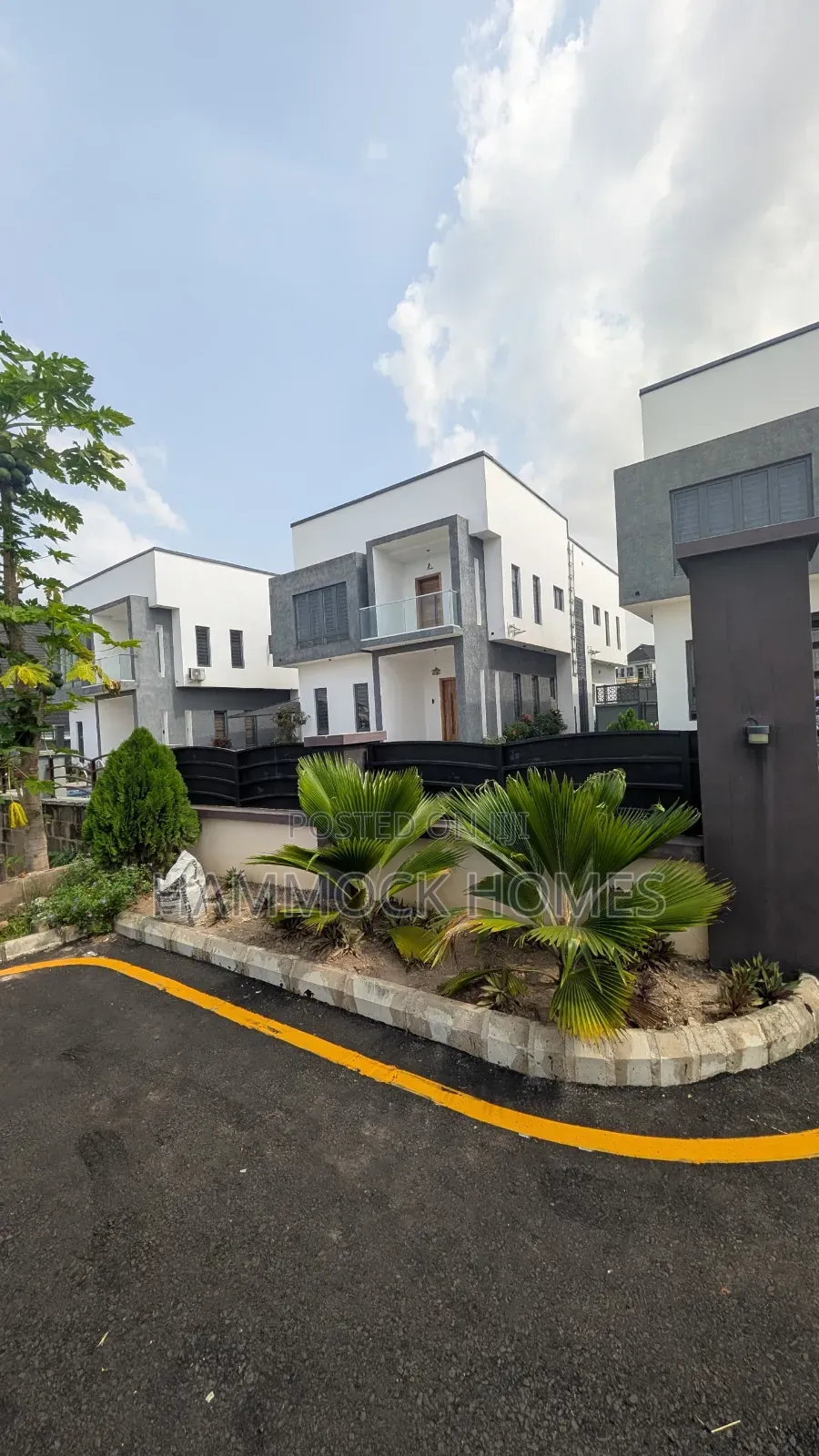 5bdrm Duplex in Kolapo Ishola Gra, Akobo for rent in Akobo