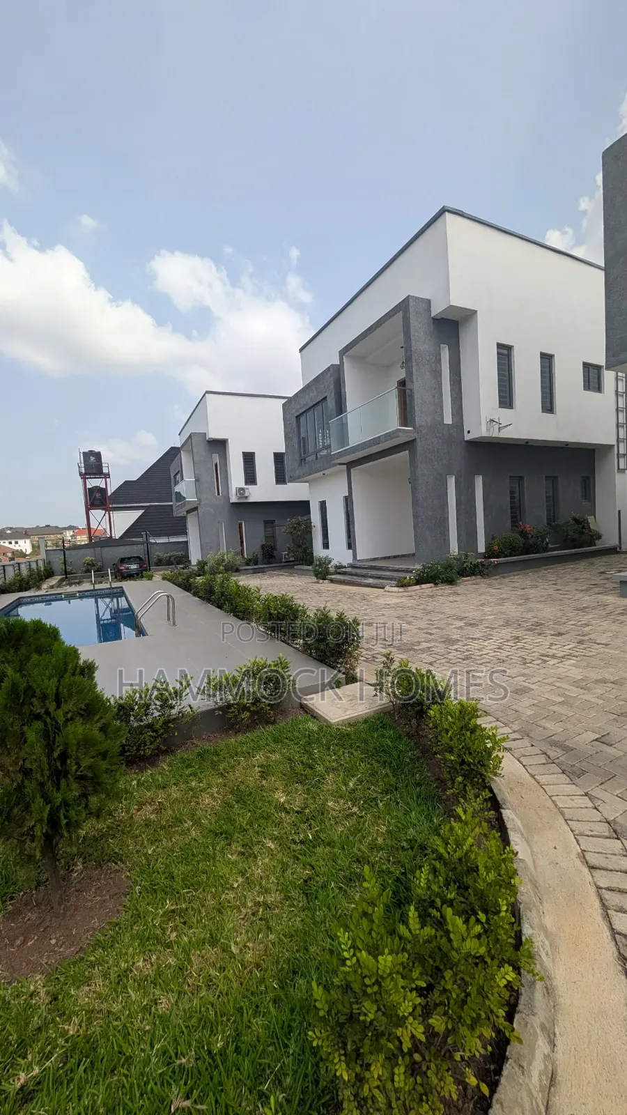 5bdrm Duplex in Kolapo Ishola Gra, Akobo for rent in Akobo