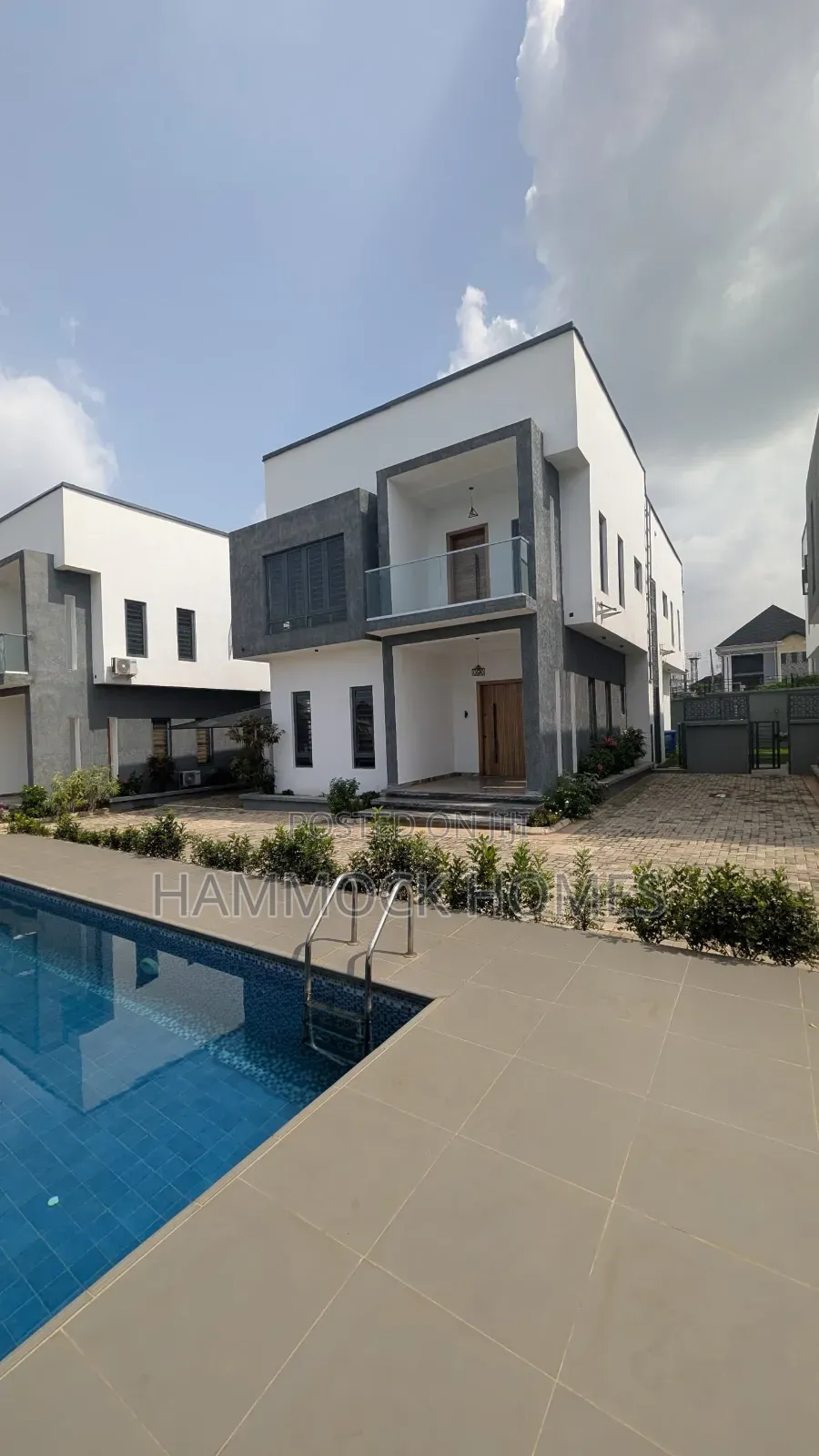 5bdrm Duplex in Kolapo Ishola Gra, Akobo for rent in Akobo