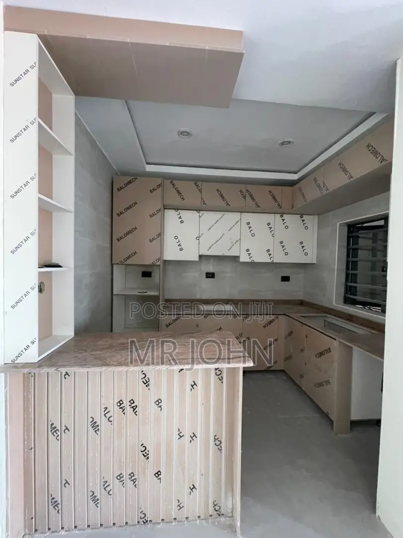 2bdrm Apartment in Ikate Owo, Lekki for rent in Lekki