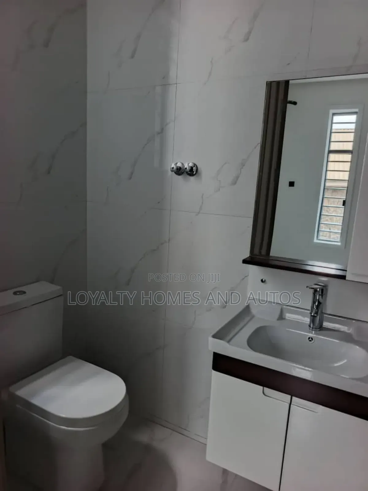 5bdrm Duplex in Ikeja for sale in Ikeja