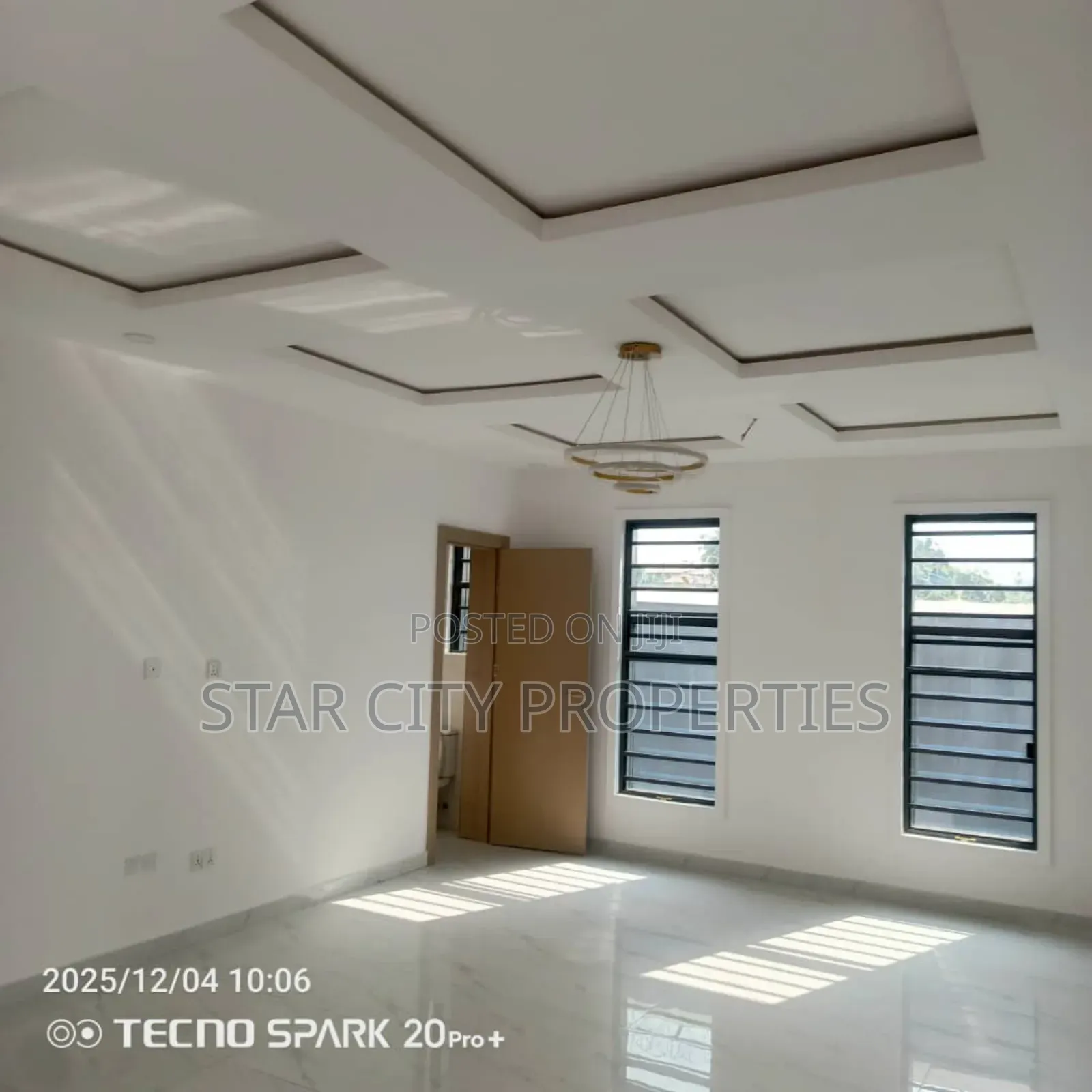 3bdrm Apartment in Omole Estate for rent in Omole Phase 1