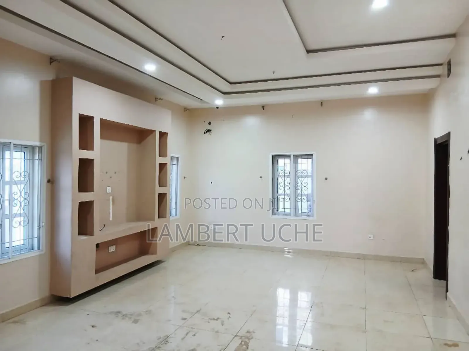 2bdrm Block of Flats in Ushafa for rent in Ushafa