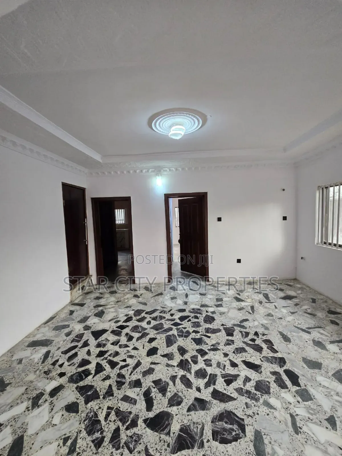4bdrm Duplex in Magodo Ph 2, GRA Phase 2 Shangisha for rent in GRA Phase 2 Shangisha