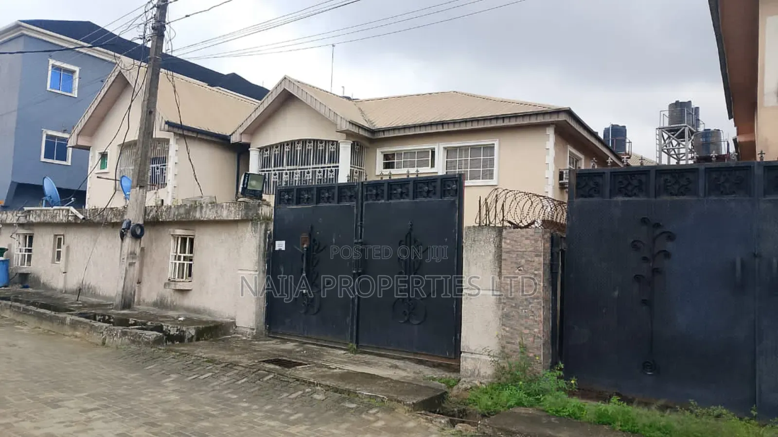 3bdrm Block of Flats in Happyland Estate, Sangotedo for sale in Sangotedo