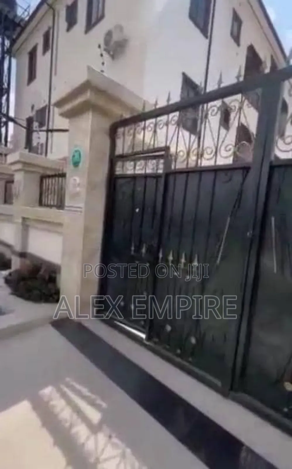 2bdrm Block of Flats in Amuwo-Odofin for sale in Amuwo-Odofin