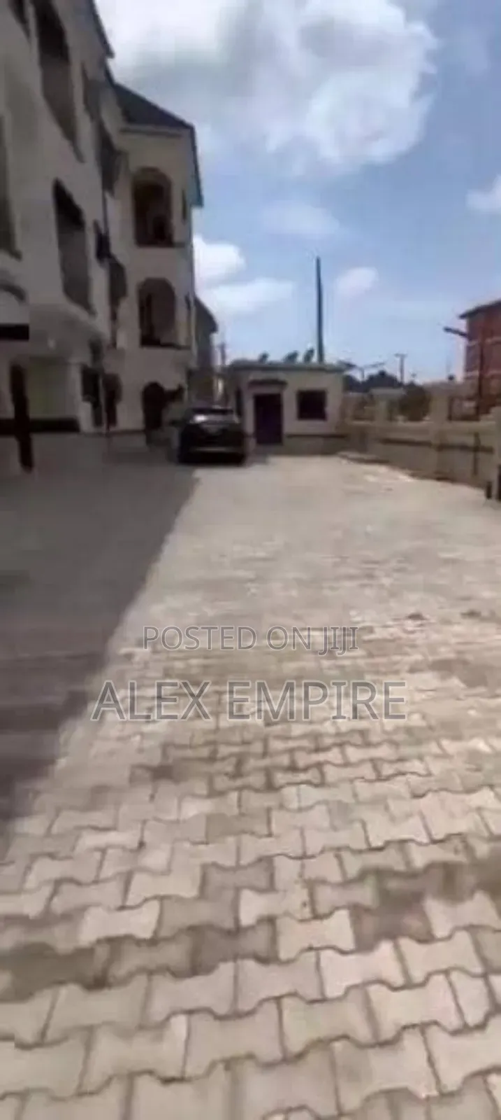 2bdrm Block of Flats in Amuwo-Odofin for sale in Amuwo-Odofin