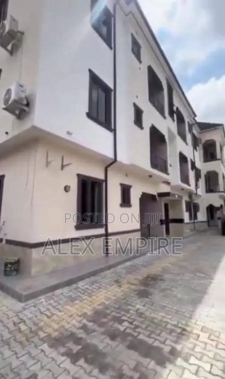 2bdrm Block of Flats in Amuwo-Odofin for sale in Amuwo-Odofin