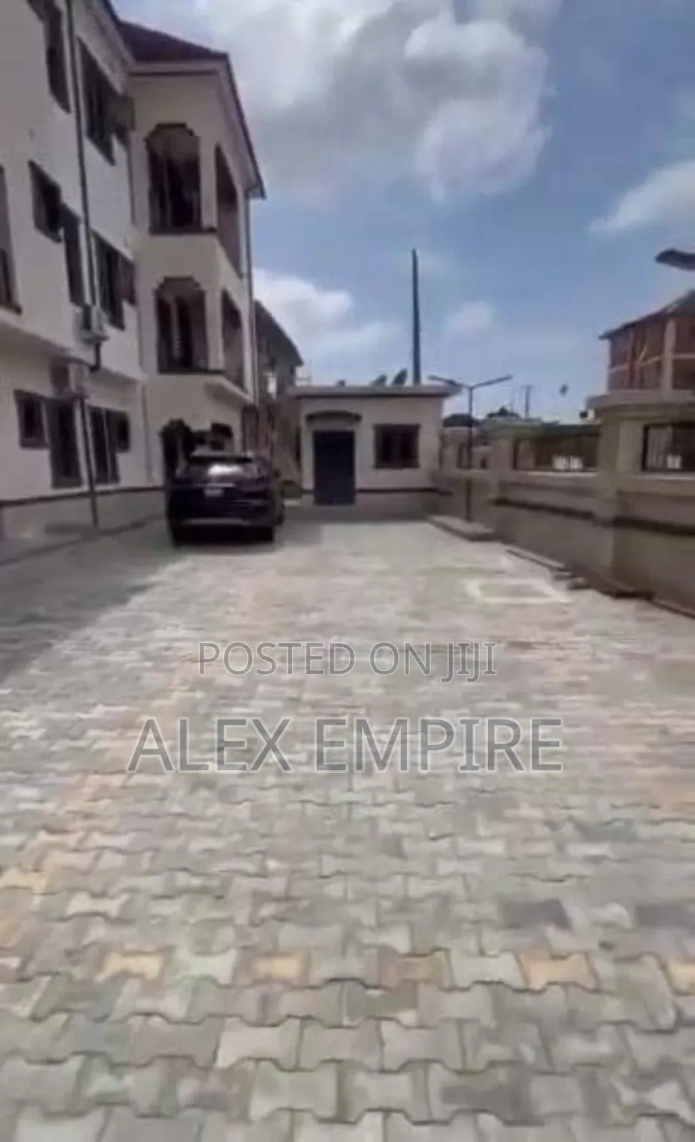 2bdrm Block of Flats in Amuwo-Odofin for sale in Amuwo-Odofin
