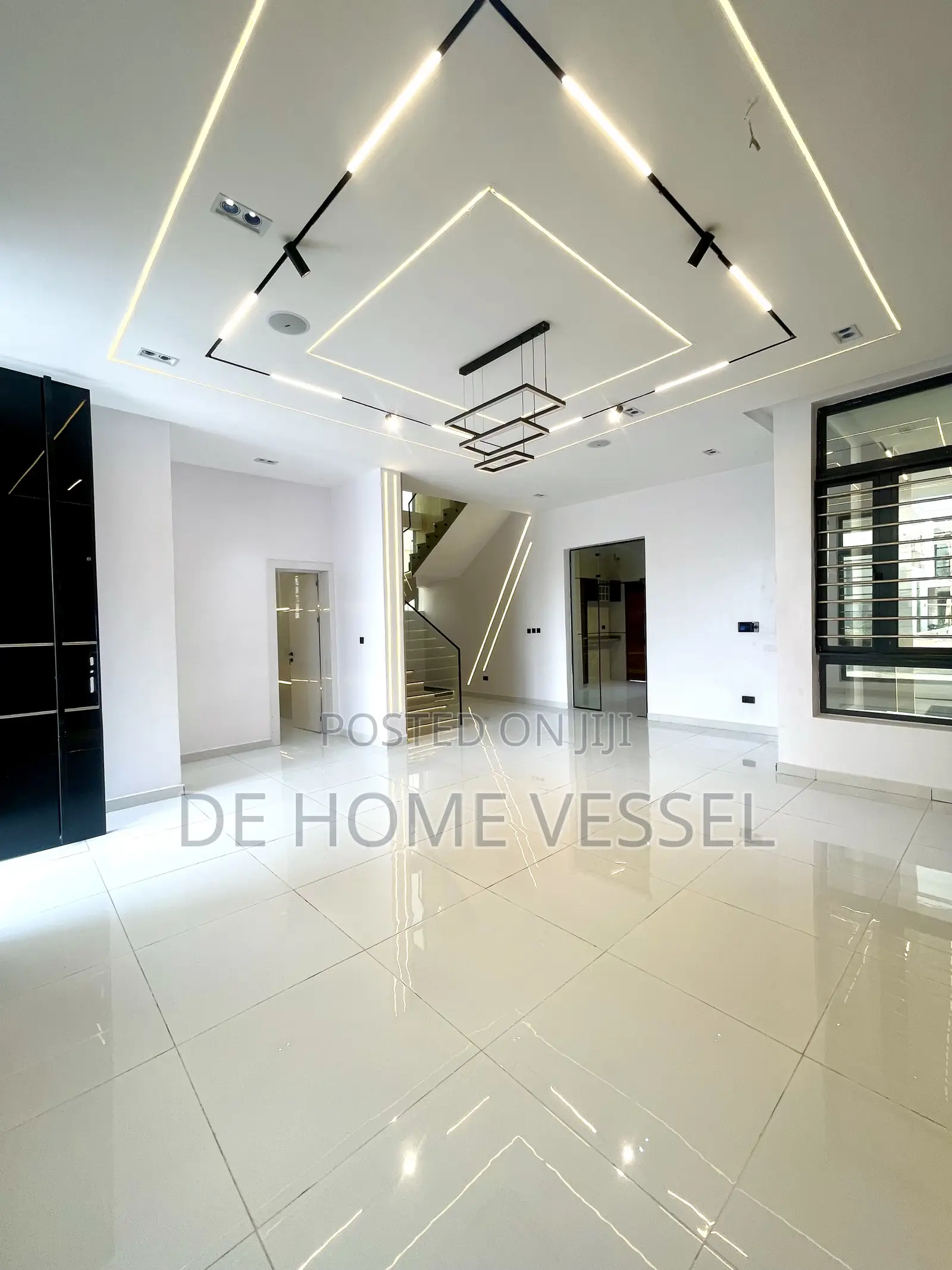 5bdrm Duplex in Lekki for sale in Lekki