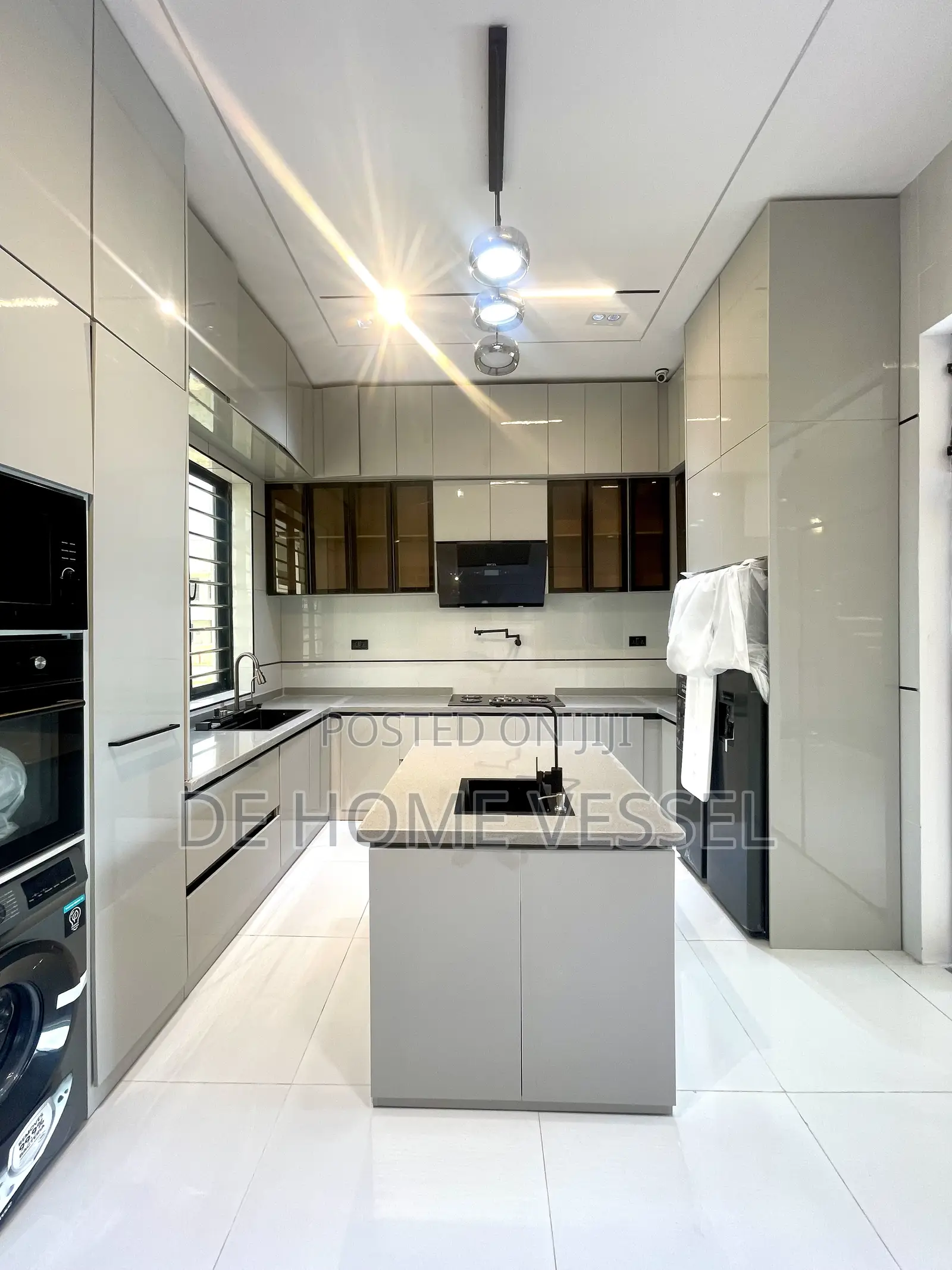 5bdrm Duplex in Lekki for sale in Lekki