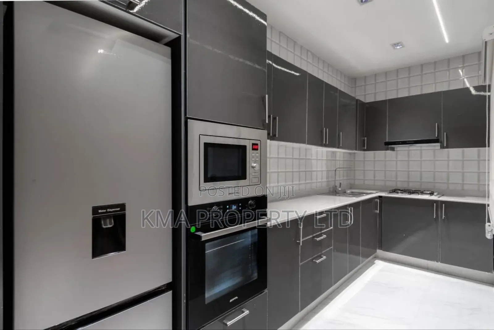 Luxurious 1 Bedroom Apartment With Swimming Pool in Lekki Phase 1