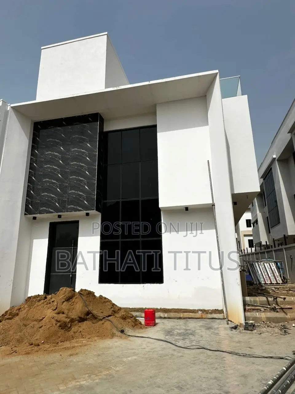 6bdrm Duplex in Katampe Extension for sale in Katampe Extension