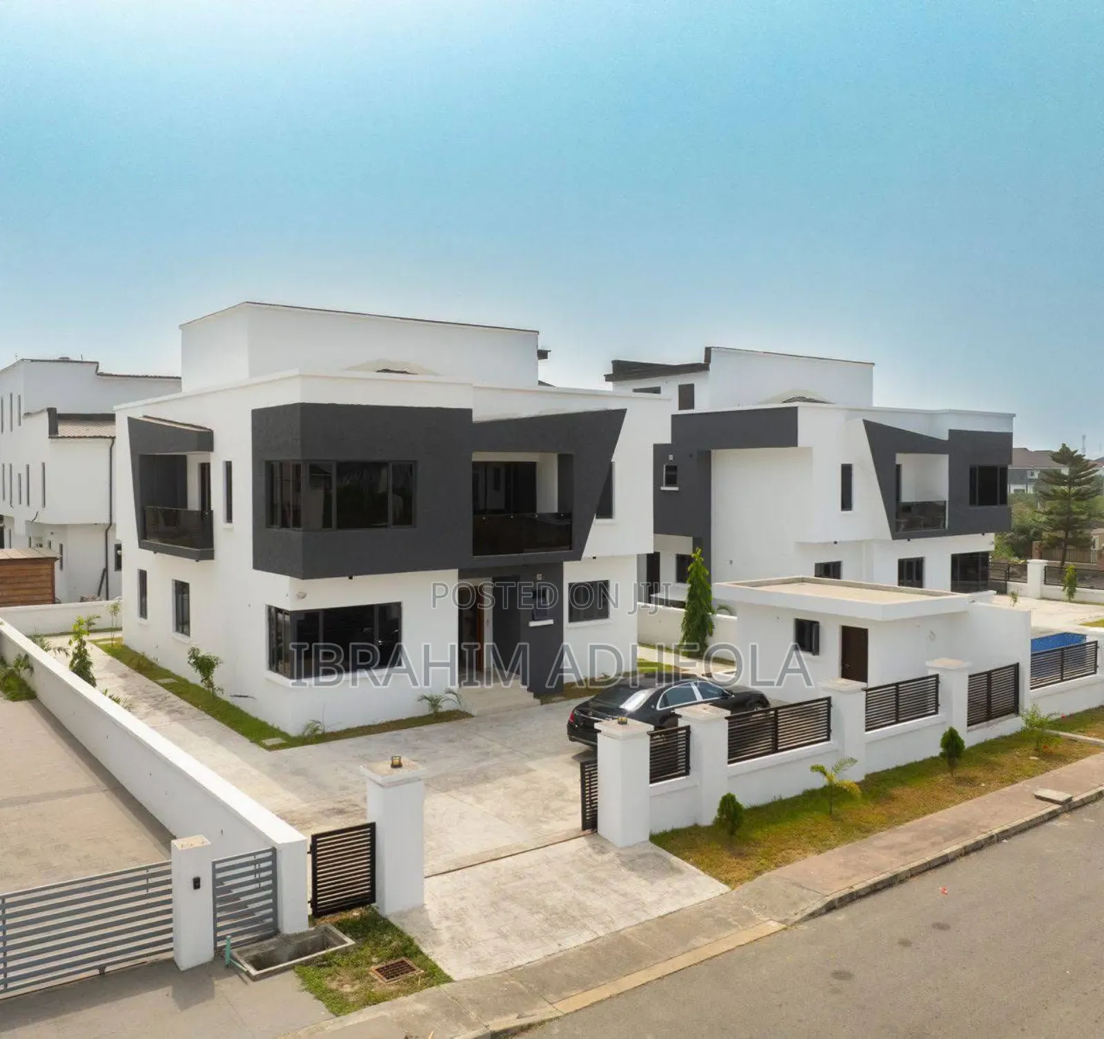5bdrm Duplex in Royal Garden, Ajah for sale in Ajah