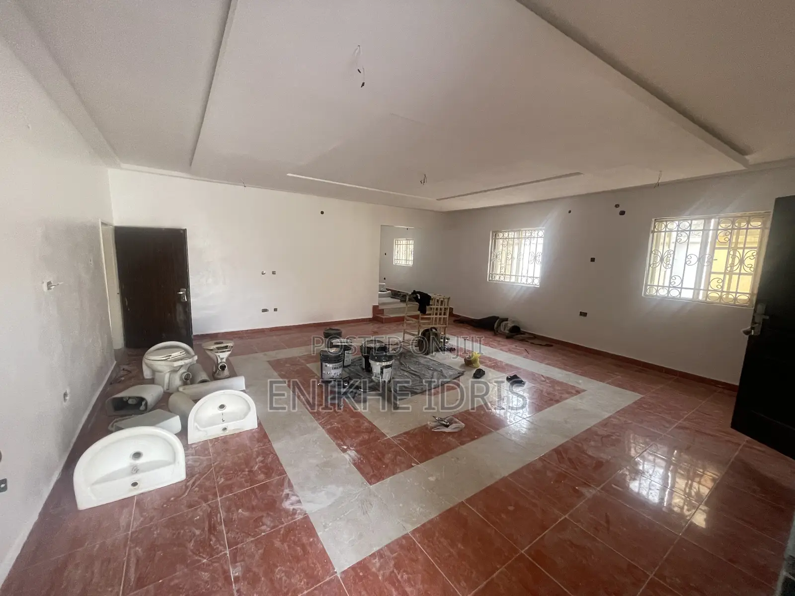 3bdrm Bungalow in ., Lugbe District for sale in Lugbe District