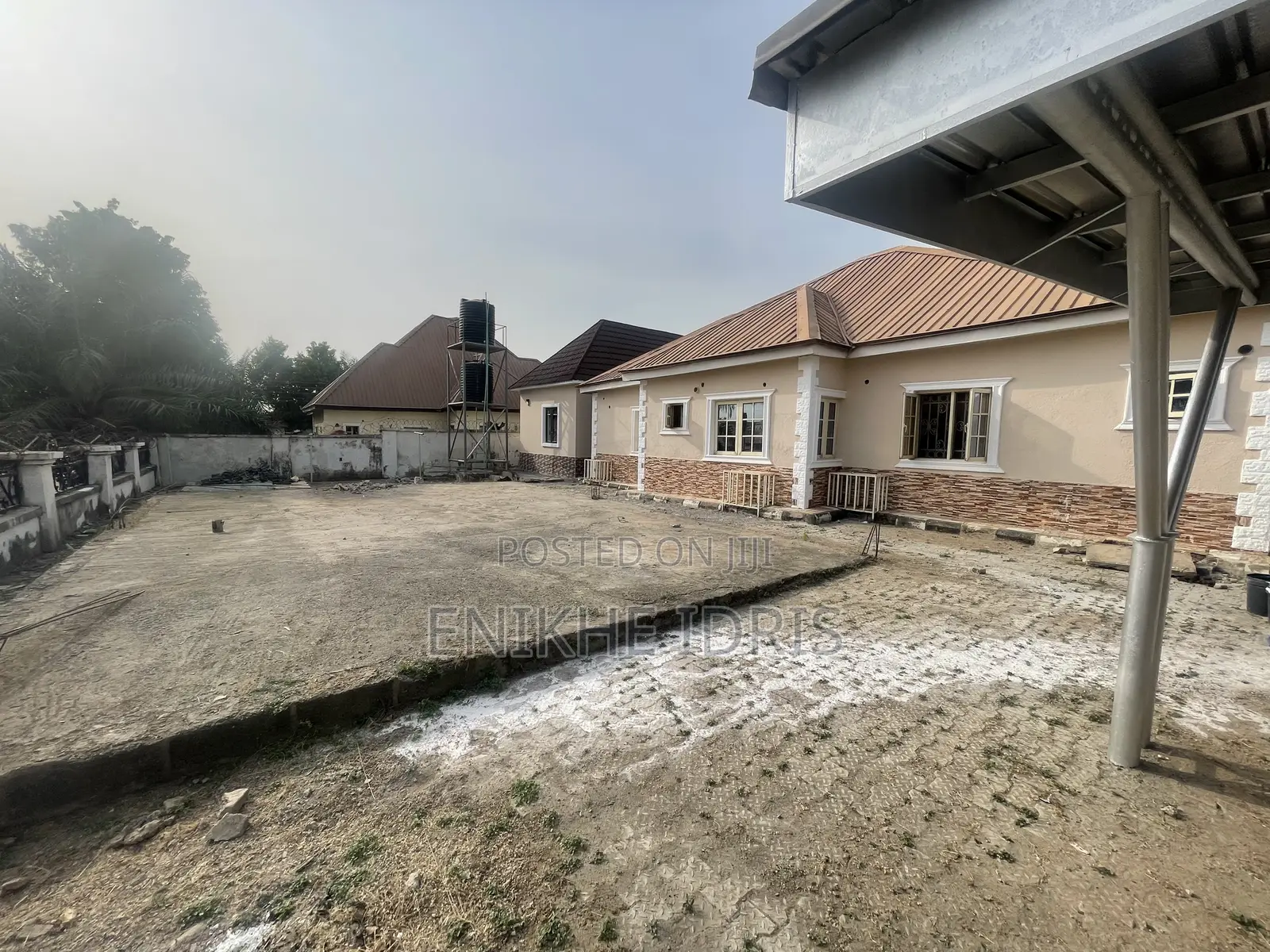 3bdrm Bungalow in ., Lugbe District for sale in Lugbe District