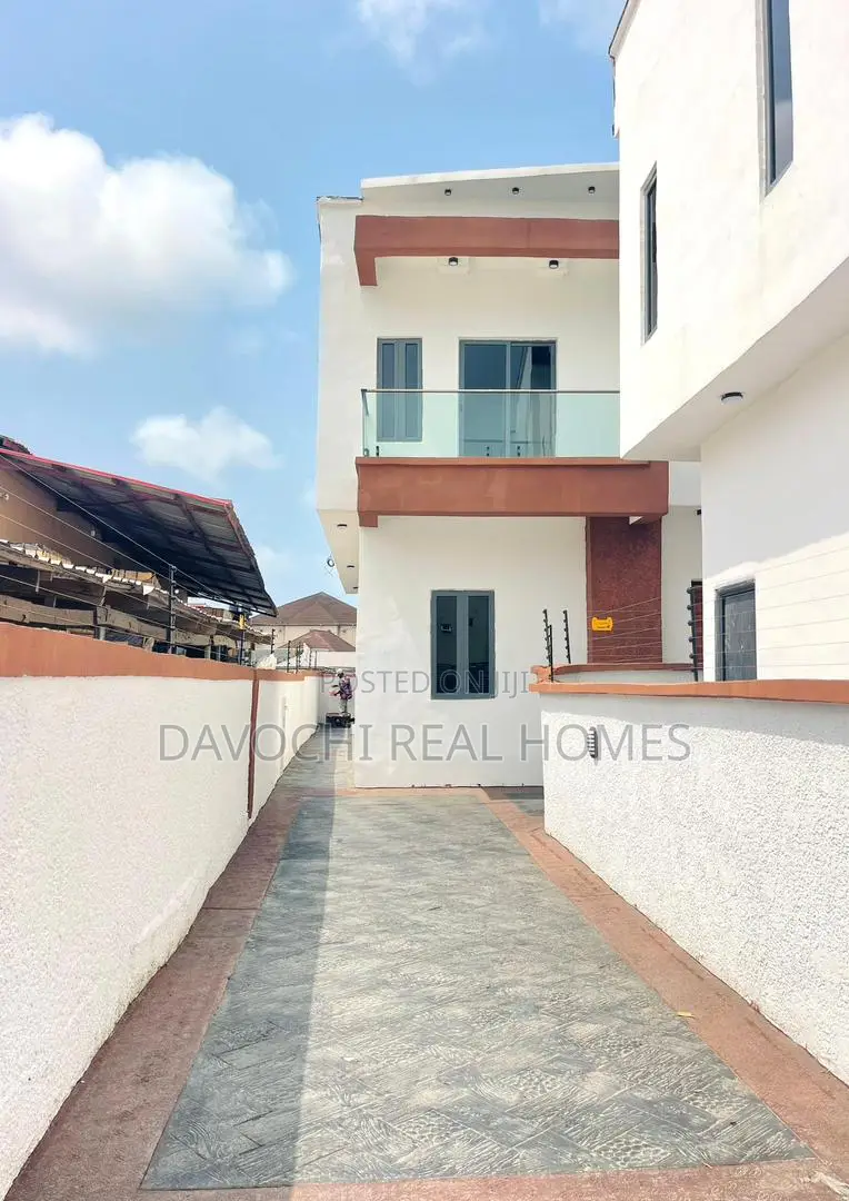 5bdrm Duplex in Abijo, Ado / Ajah for sale in Ado / Ajah