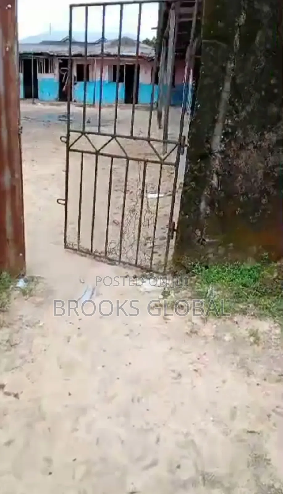 3bdrm Bungalow in Warri for sale in Warri