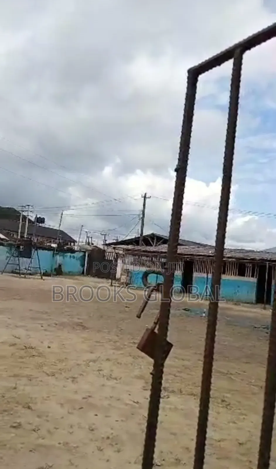 3bdrm Bungalow in Warri for sale in Warri