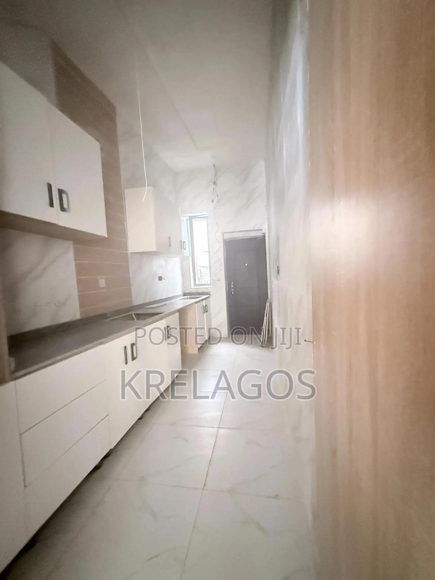 3bdrm Duplex in Abraham Adesanya Estate for sale in Abraham Adesanya Estate