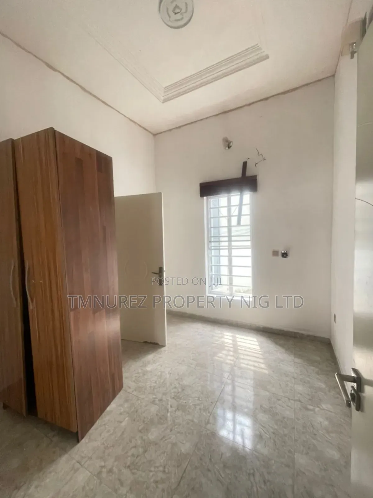 Mini Flat in Orchild Road, Chevron for rent in Chevron