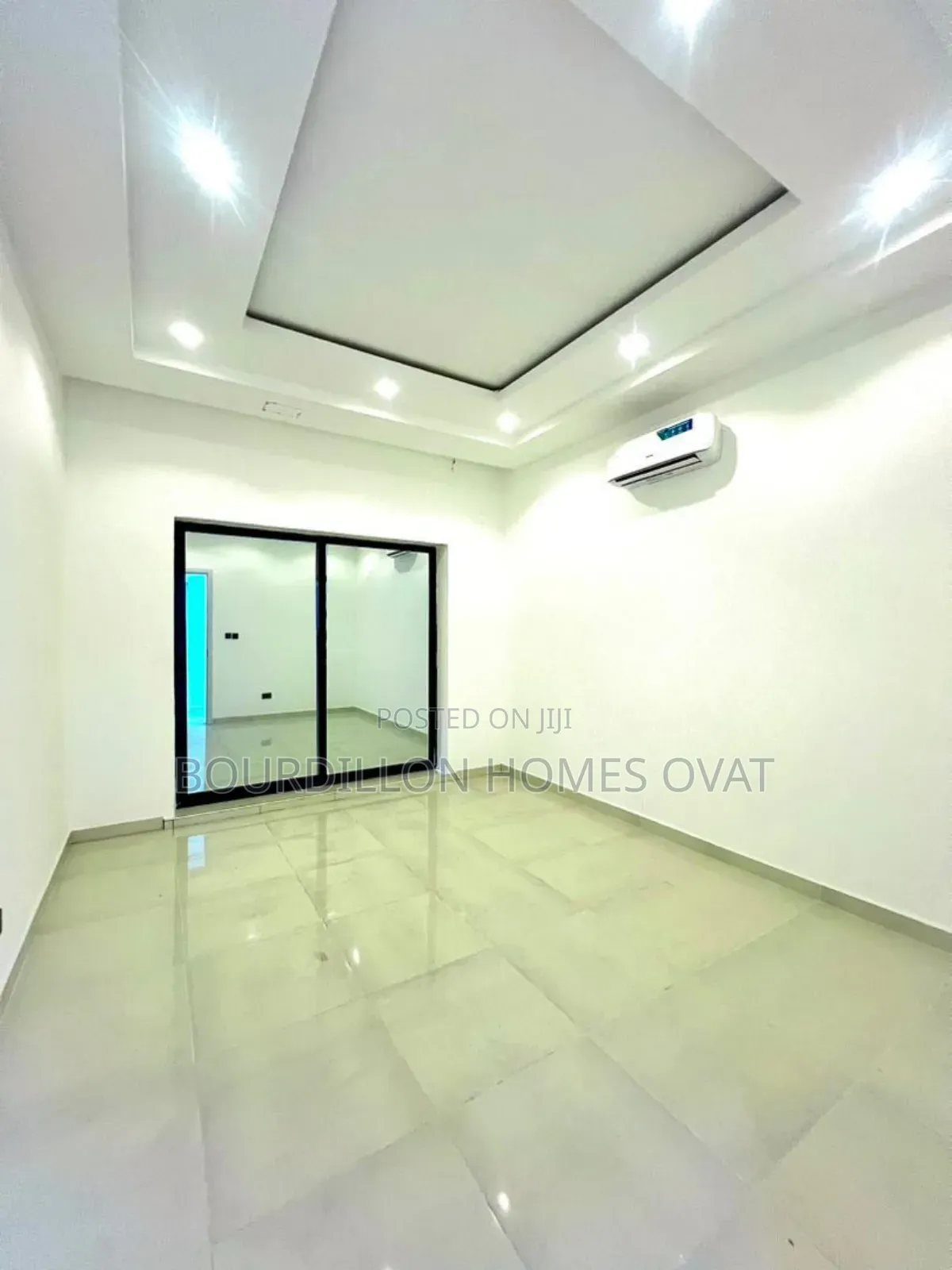 6bdrm Apartment in Lekki Phase 1 for sale in Lekki Phase 1