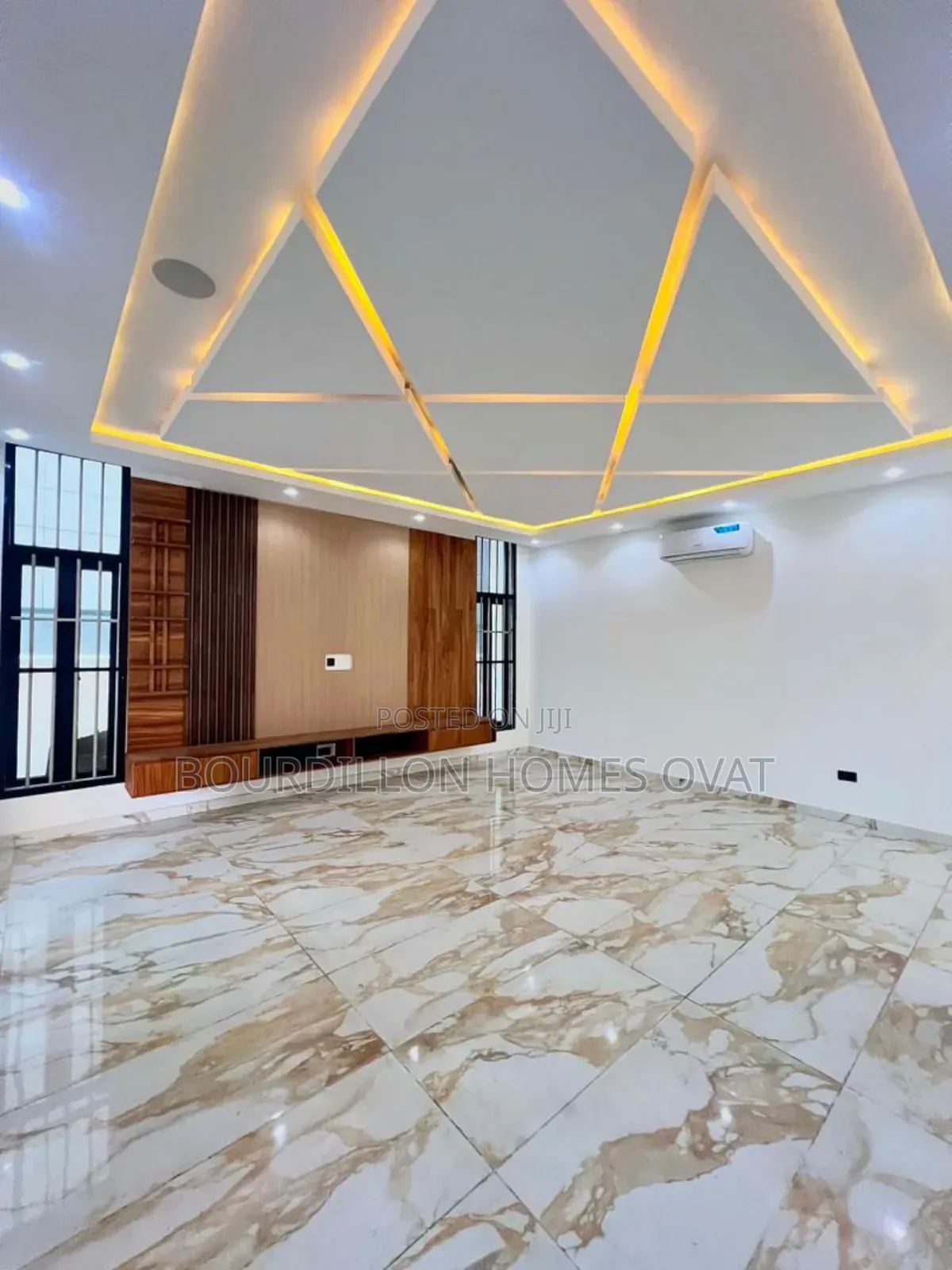 6bdrm Apartment in Lekki Phase 1 for sale in Lekki Phase 1