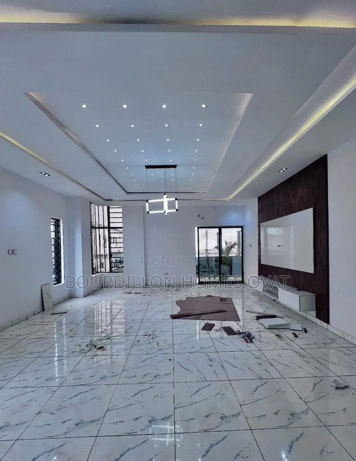 4bdrm Duplex in Ikota for sale in Ikota
