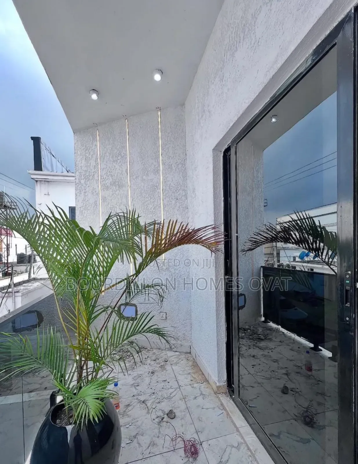 4bdrm Duplex in Ikota for sale in Ikota