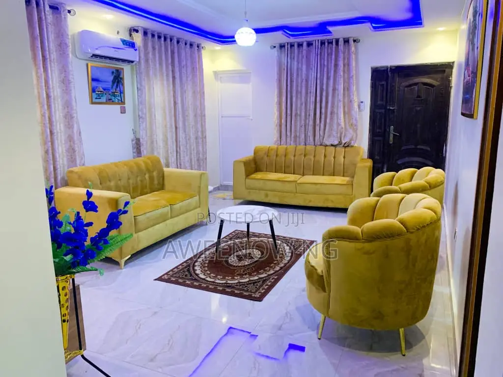 2bdrm FLT Shan in GRA Phase 1