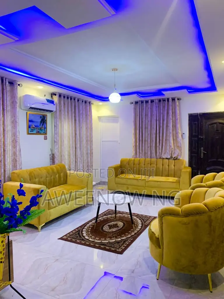 2bdrm FLT Shan in GRA Phase 1