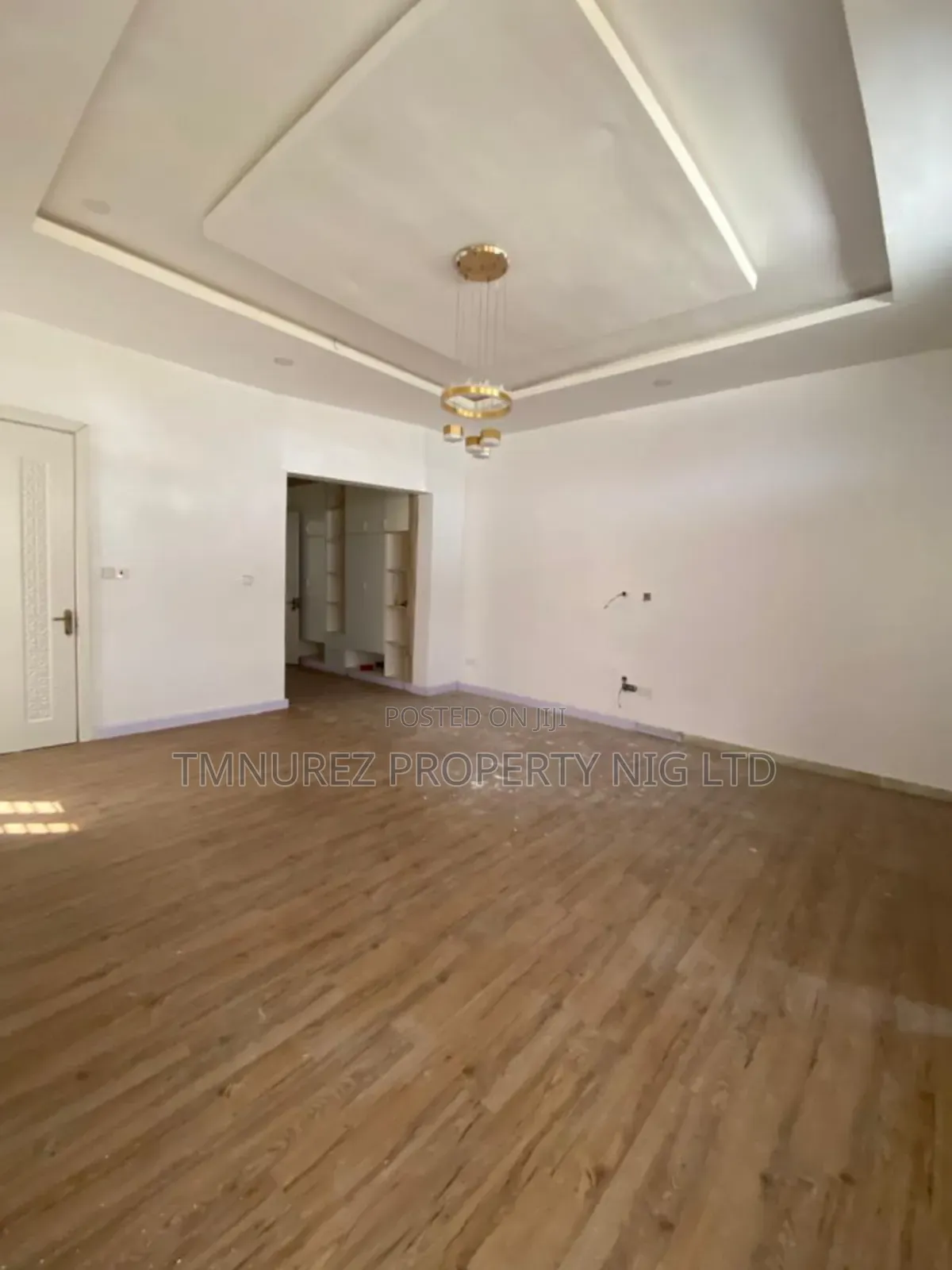 1bdrm Apartment in Orchild Road, Chevron for rent in Chevron
