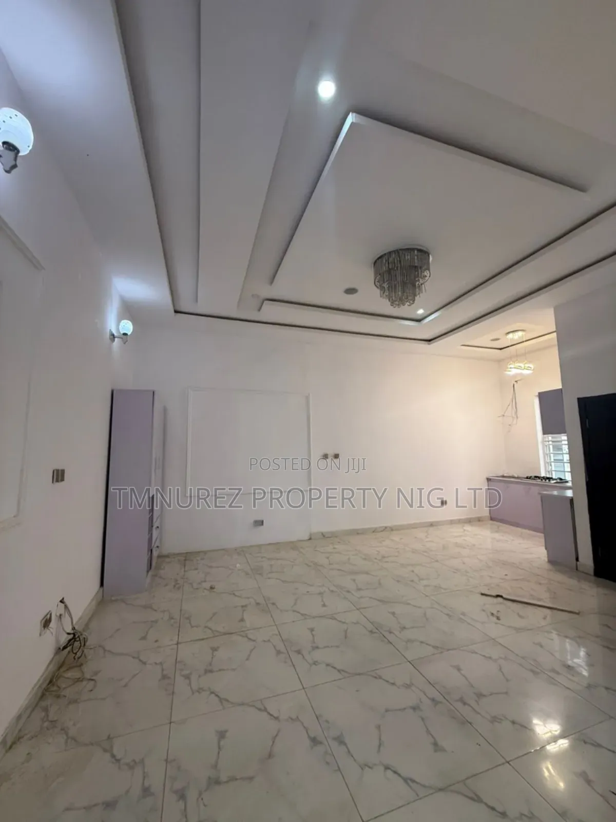 Studio Apartment in Orchild Road, Chevron for rent in Chevron