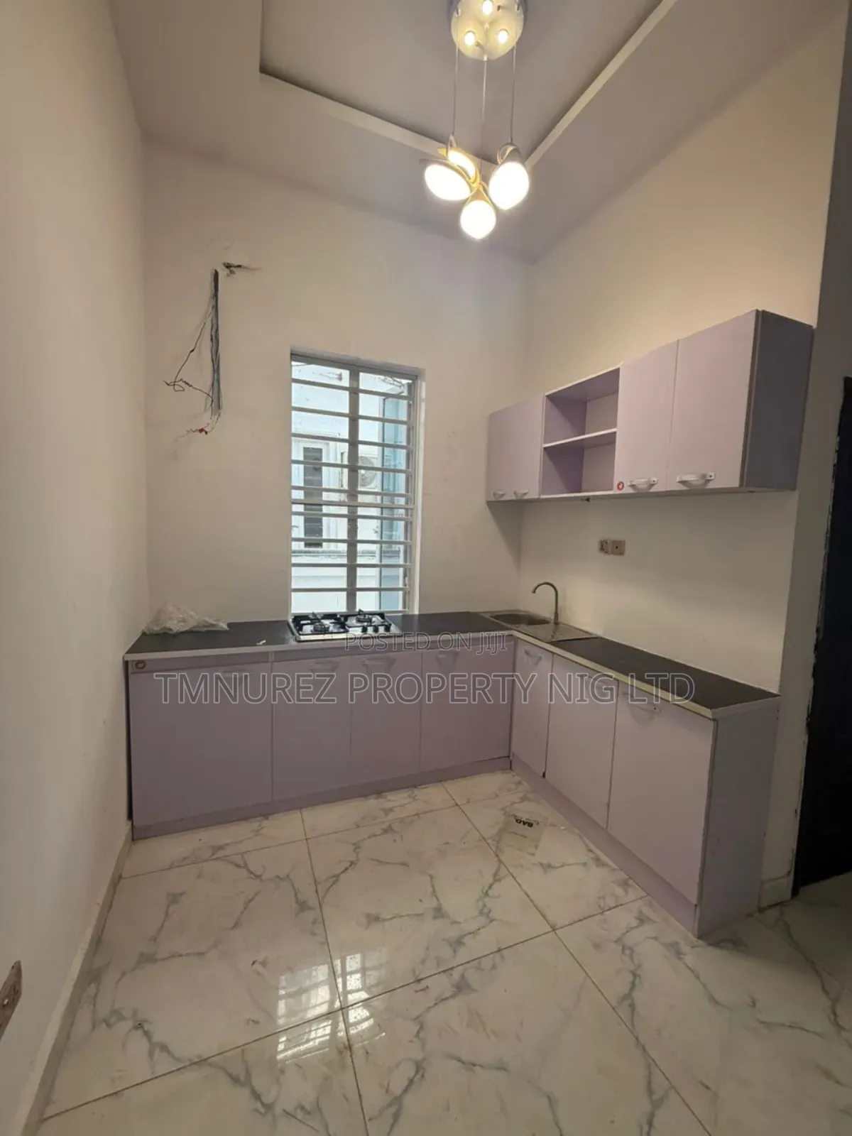 Studio Apartment in Orchild Road, Chevron for rent in Chevron
