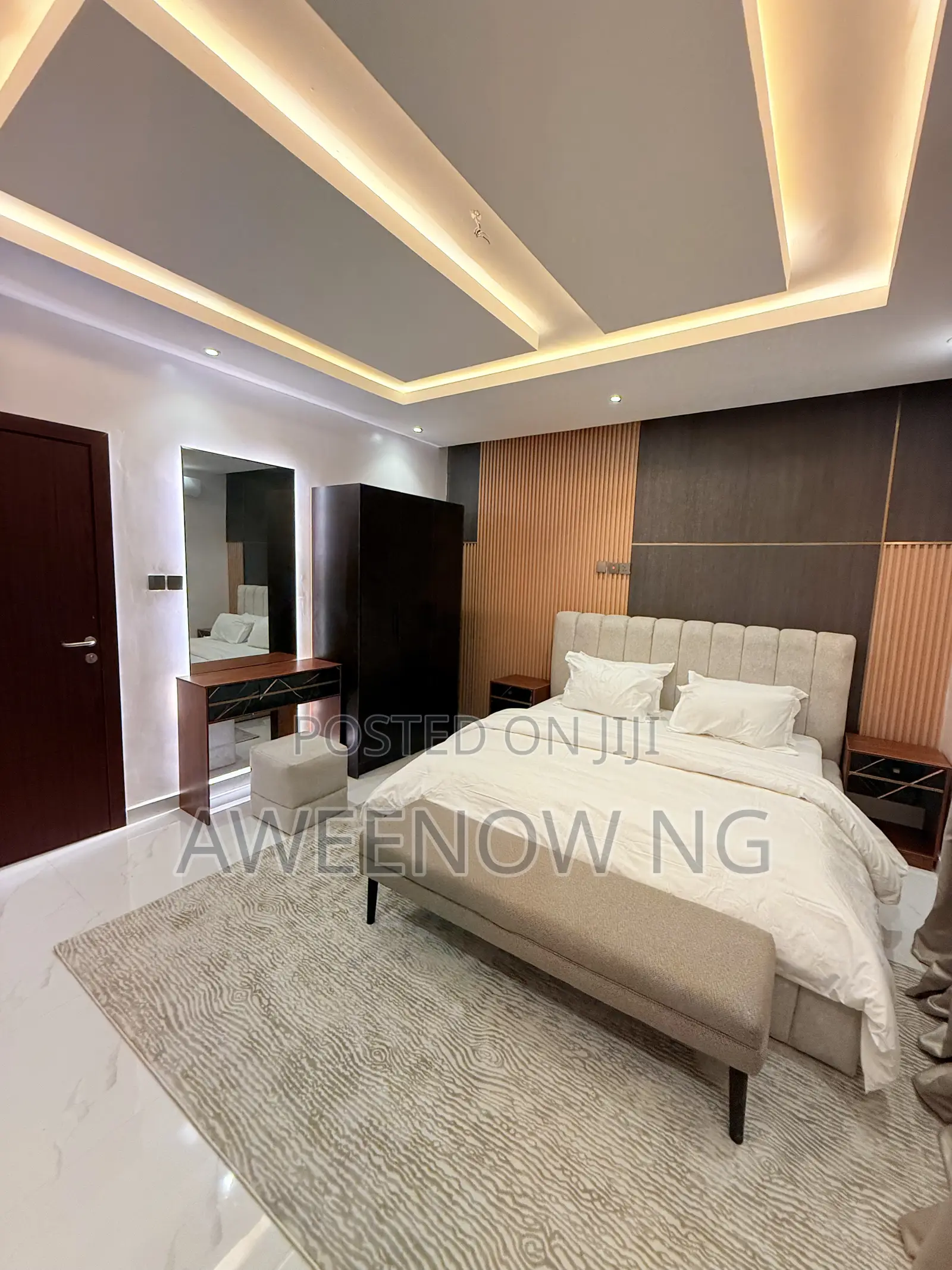 Mini Flat Lux in Omole Phase 2