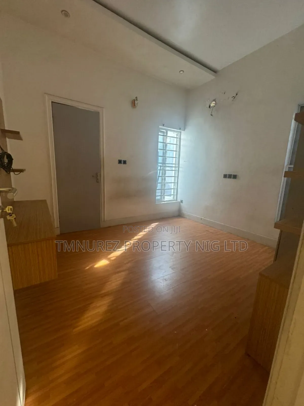 Mini Flat in Orchild Road, Chevron for rent in Chevron