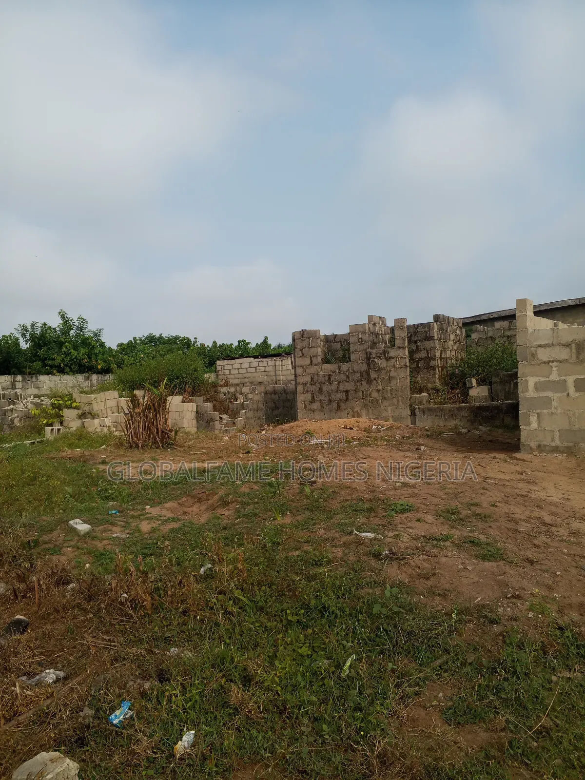 2bdrm Bungalow In Abule Pan Ibeju, Igando-oloja For Sale in Igando-Oloja