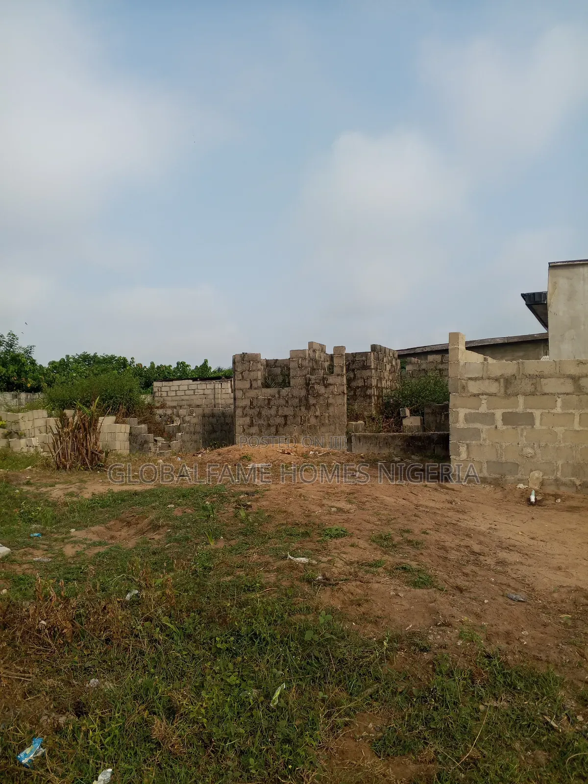 2bdrm Bungalow In Abule Pan Ibeju, Igando-oloja For Sale in Igando-Oloja