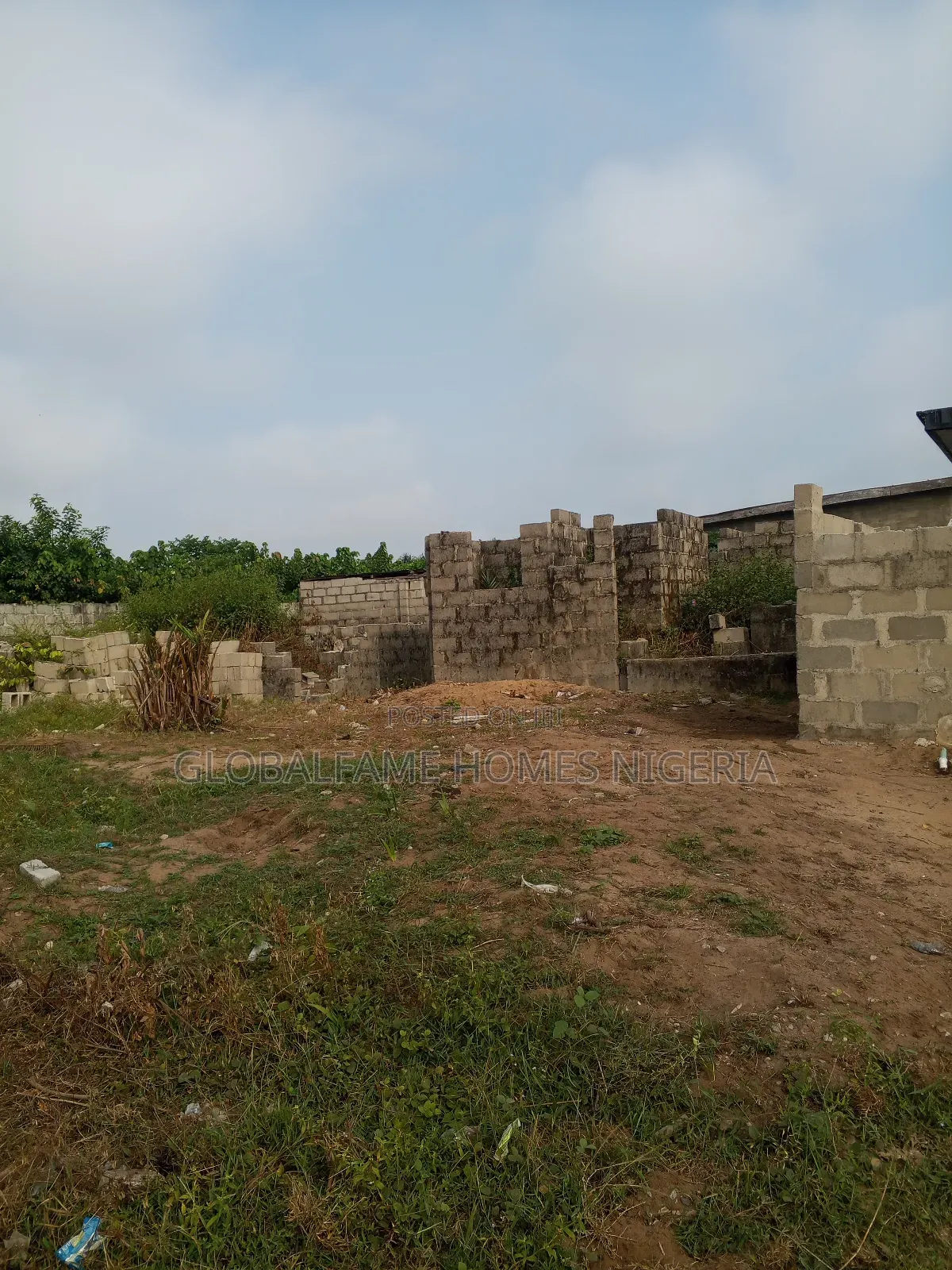 2bdrm Bungalow In Abule Pan Ibeju, Igando-oloja For Sale in Igando-Oloja